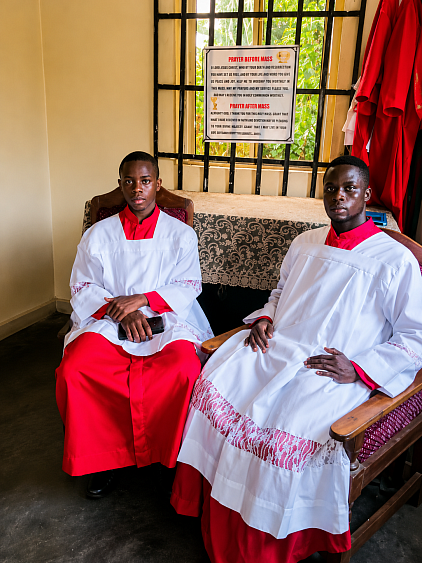 Server Dominic Emmanuel and Chef John etido udo